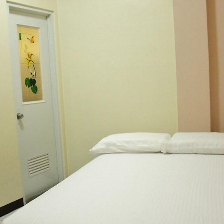 Francesca'S Inn Tagbilaran Extérieur photo