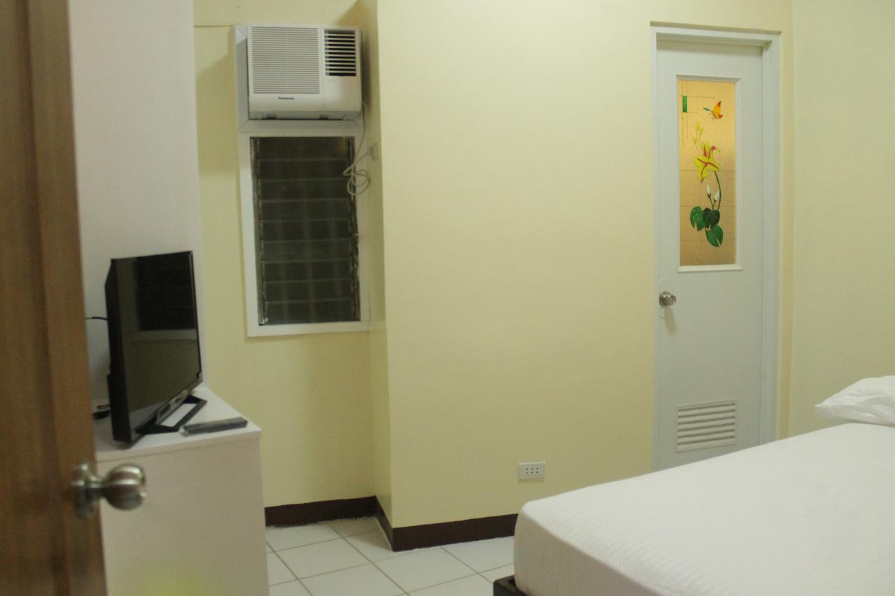 Francesca'S Inn Tagbilaran Extérieur photo